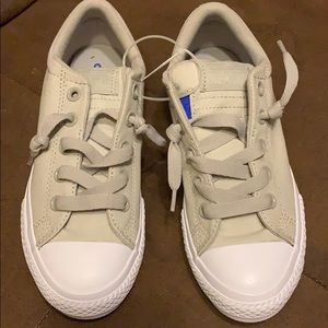 Boys convers shoes